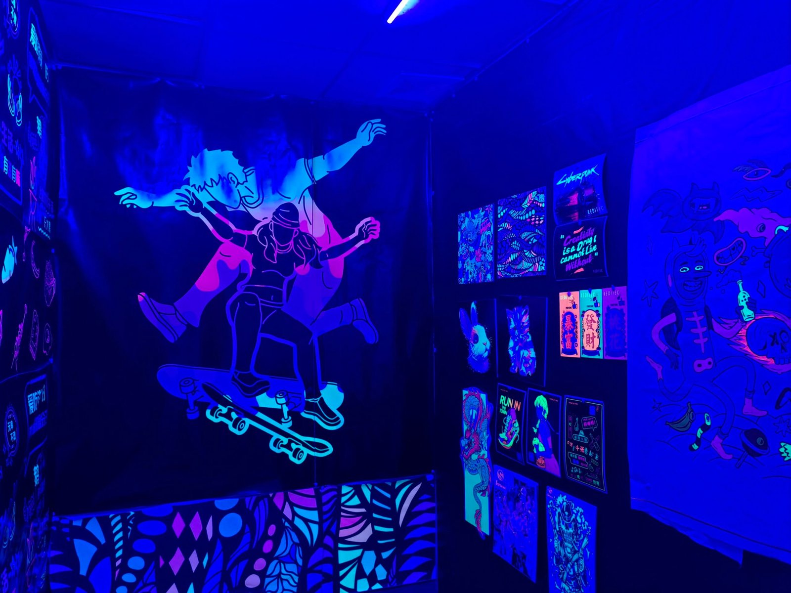 熒光貼紙噴畫印刷定制:圖片 3